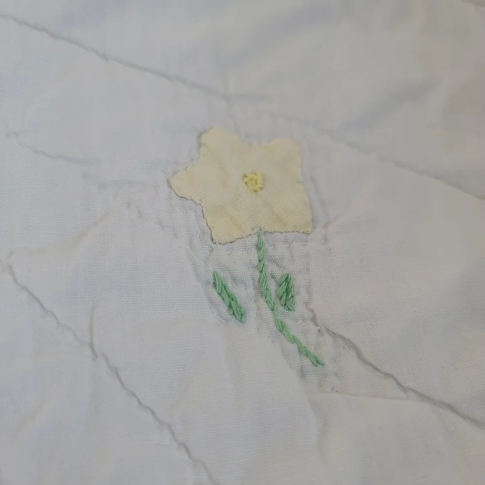 Vintage Handmade Hand Quilted Baby Quilt Blanket Embroidery Nursery 37”x49”